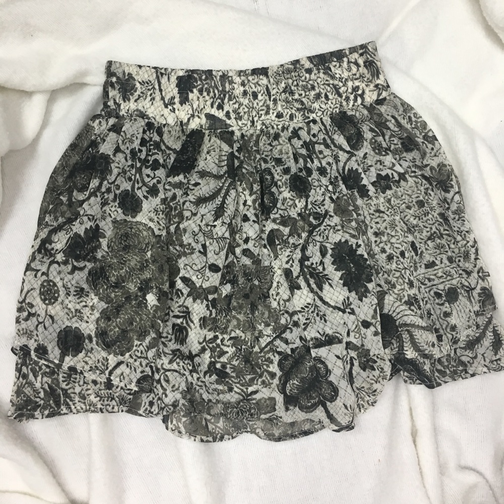 Converse One Star Floral Layered Mini Skirt Size 4